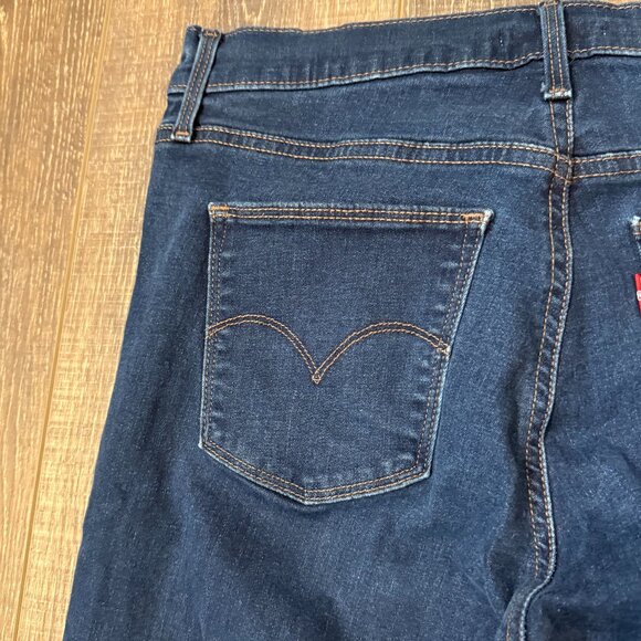 Levi’s Slimming Skinny Jeans – Size 33 x 30 - Picture 9 of 14